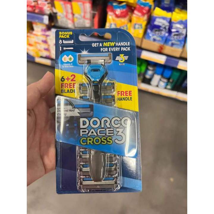 Cần cạo râu 3 lưỡi Dorco Pace 3 Cross Cần cạo IMEXCO Dorco Pace 3 Kèm lưỡi thay thế