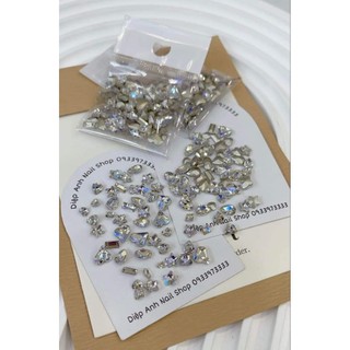 đá khối mini chân nhọn