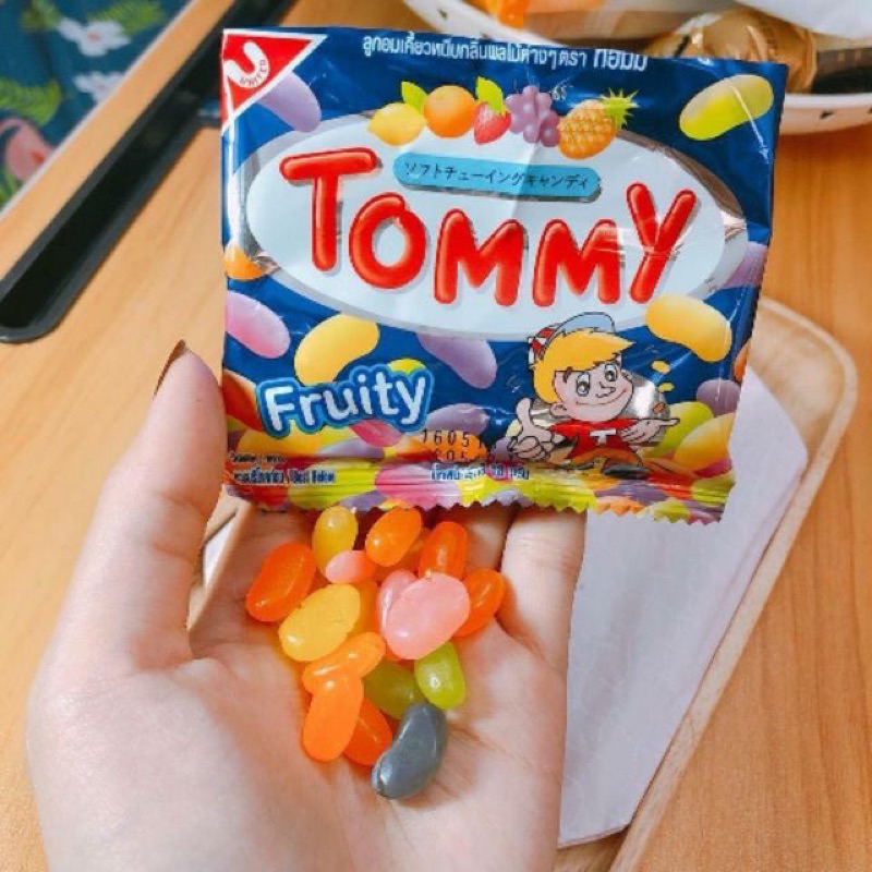 Kẹo Dẻo Trái Cây Tommy Fruity Jelly Beans Thái Lan gói 18G
