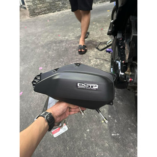 Nắp lọc gió Pô E Air Blade AB 125 Click 125 Vario 2015 2016 2017 ( tem bán rời )