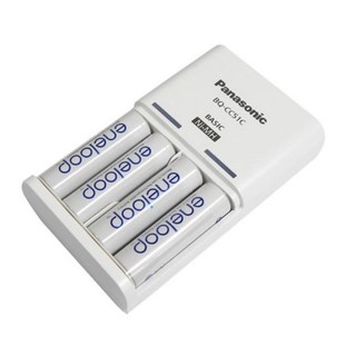 Bộ 4 Pin và Sạc Eneloop Panasonic 1900mAh