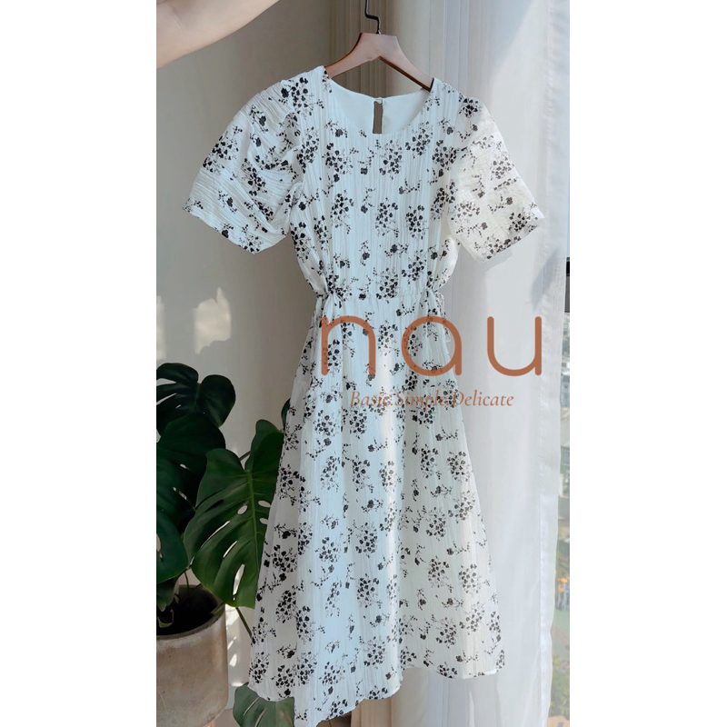 Đầm hoa in rút dây eo tuỳ ý