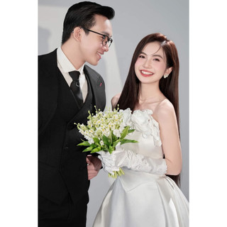 Hoa cầm tay linh lan cô dâu - mới