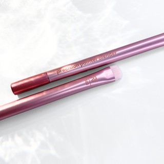 Cọ Mắt, Tán Viền Mí RT REAL TECHNIQUES Daily Eye RT 363