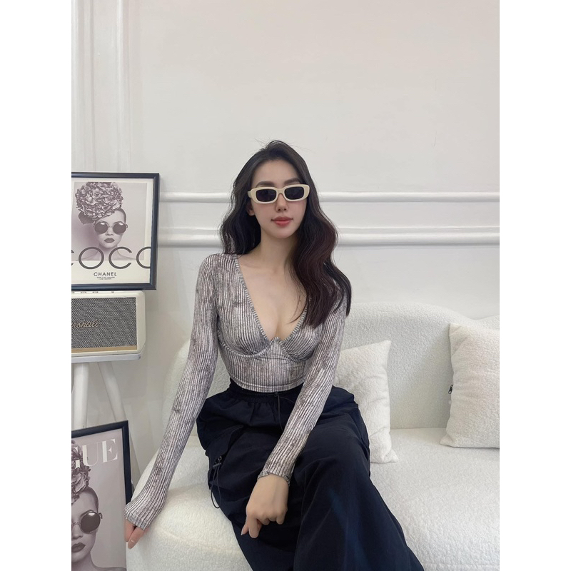 [ Hàng order shein] Áo thun tăm crop cổ xẻ sâu