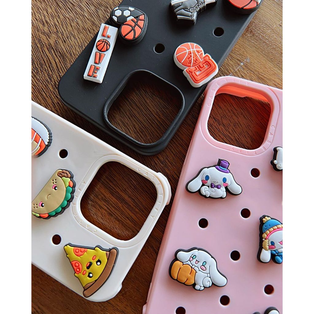 Ốp lưng Iphone Silicone Đính Pin Croc - Push In case (hàng có sẵn)