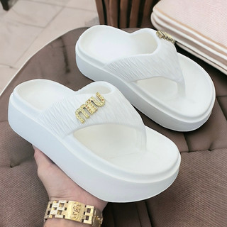  Dép kẹp nữ xỏ ngón đế cao đúc nguyên khối 6 phân đế dày chất liệu EVA mềm nhẹ êm chân D7705 