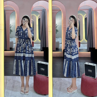 Ảnh tự chụp đầm maxi đuôi cá thổ cẩm