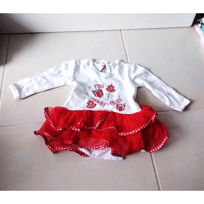 Đầm dài tay mặc tả cho bé 3 tháng, 6 tháng, hàng tồn, không đổi trả