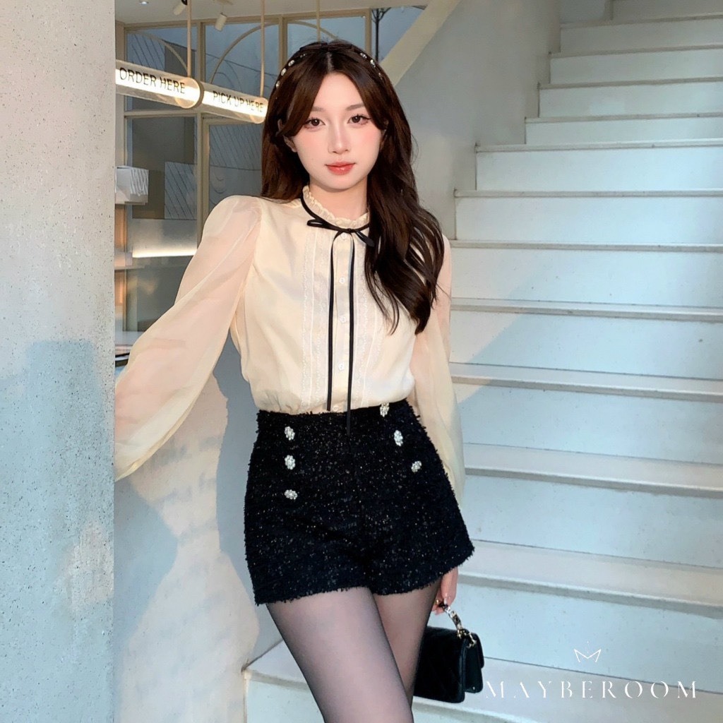 Áo sơ mi voan tơ óng be tay bồng dáng suông cổ tuy băng phối ren Veronnica Top Mayberoom
