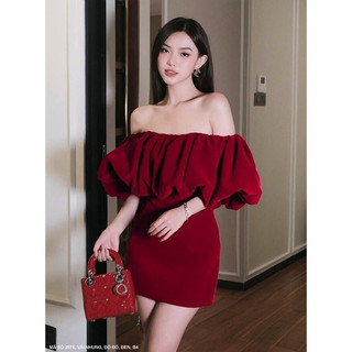 Đầm nhung hở vai quyến rũ