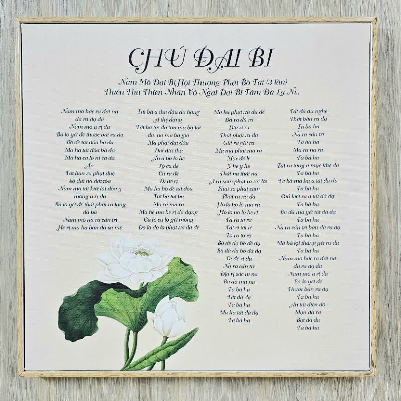 Tranh Hoa Sen Chú Đại Bi