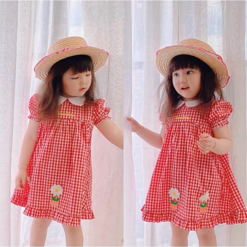 Đầm cổ sen thêu hoa caro xả lỗ