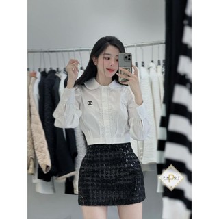 Áo sơ mi dáng ngắn viền ren tiểu thư