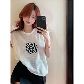  Áo lưới sát nách cổ tròn thêu hoa QC 