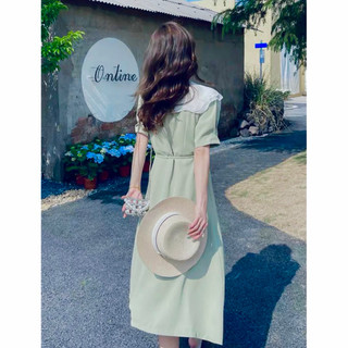 Đầm đen phối cổ bèo trắng (kèm hình thật)
