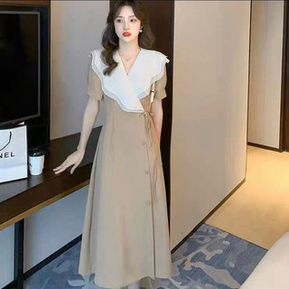 Đầm đen phối cổ bèo trắng (kèm hình thật)