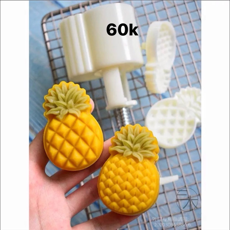 khuôn trung thu lò xo dứa 30gr—50gr