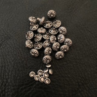 Đinh tán Chrome Hearts customed