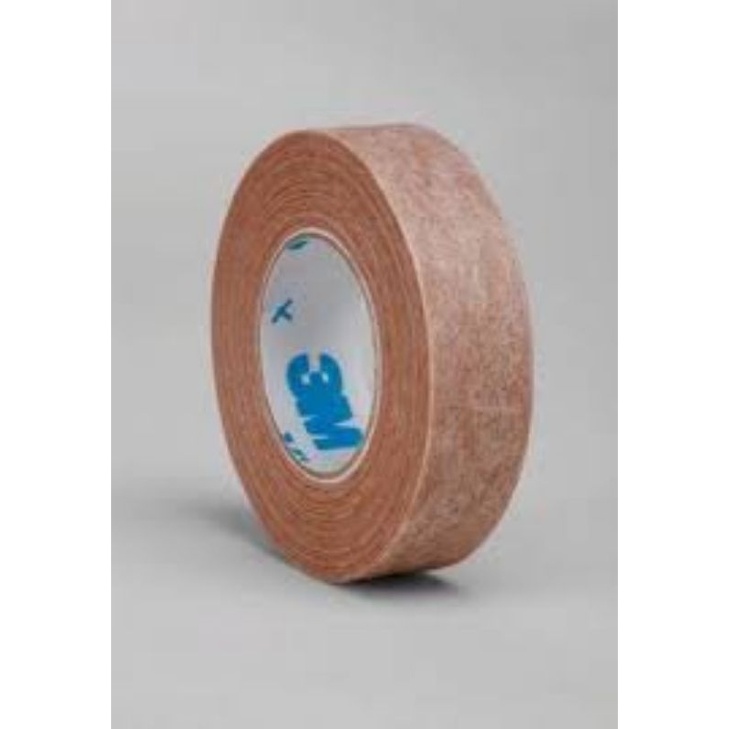 Băng keo giấy thẩm mỹ, màu da (3M 1,25cm)