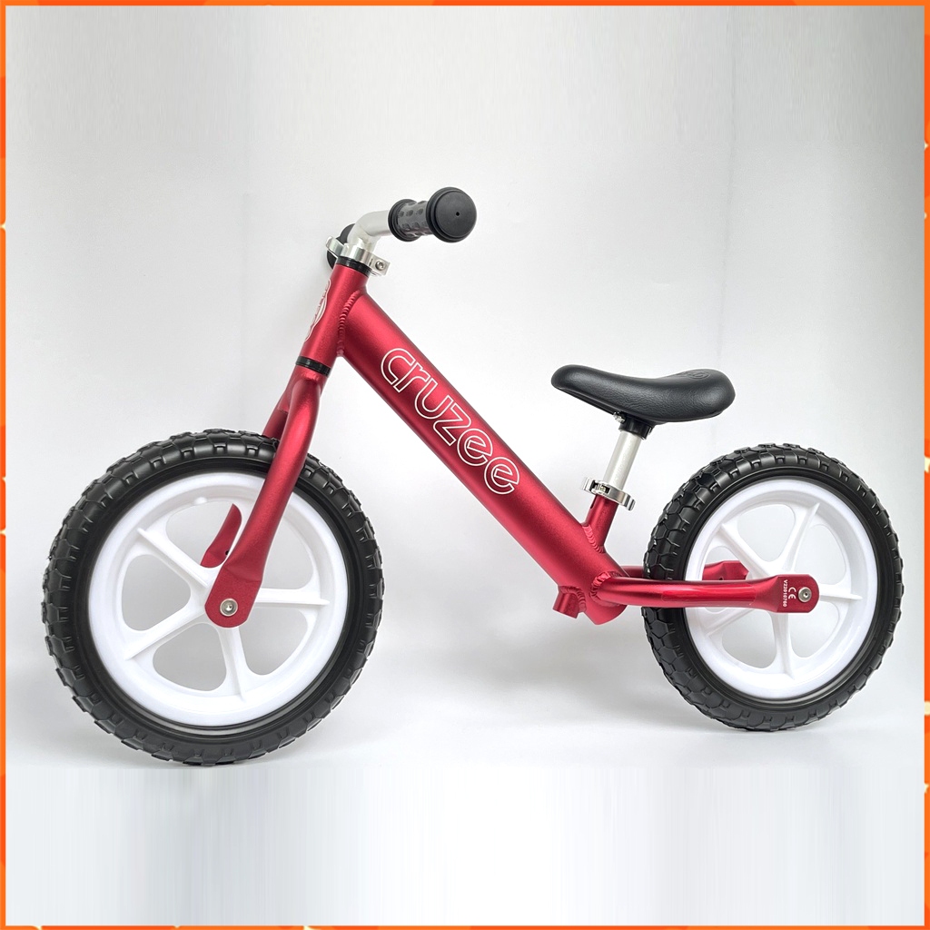 Xe Thăng Bằng Trẻ Em Cruzee 2022 siêu nhẹ 1.9kg