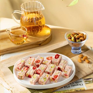 Giòn Tan kẹo Nougat hạnh phúc dâu tây ăn vặt eatclean