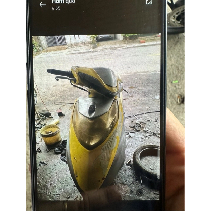 Kiếng đèn vị trí Victoria 2009 mã VT3