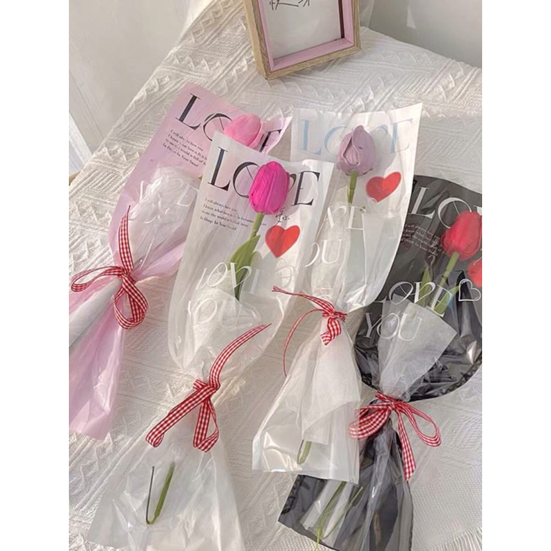 Bó Hoa Túi Trong 1 Hoa Tulip Chữ LOVE Đơn Giản Tặng Quà Dịp Lễ
