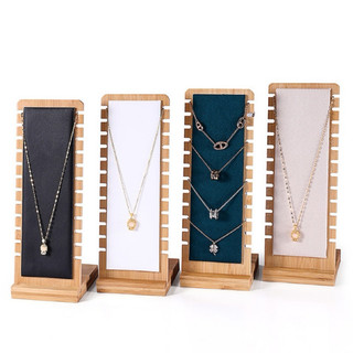 Kệ gỗ treo dây chuyền decor cho shop