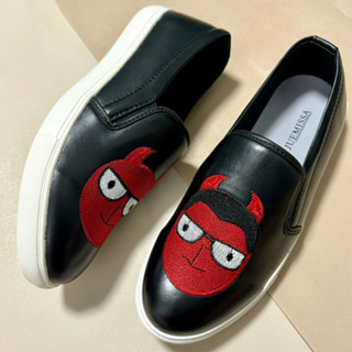 Giày lười nam thêu mặt quỷ chất da bò cao cấp, chống nhăn, chống trơn trượt