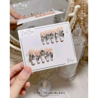 Móng giả- Nailbox móng úp thiết kế đính đá