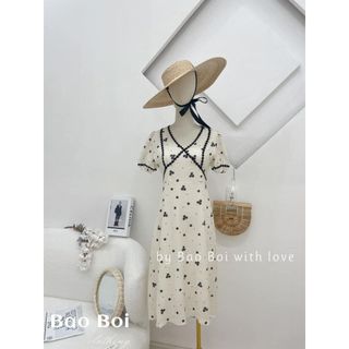 Váy hoa cổ v phối ren midi