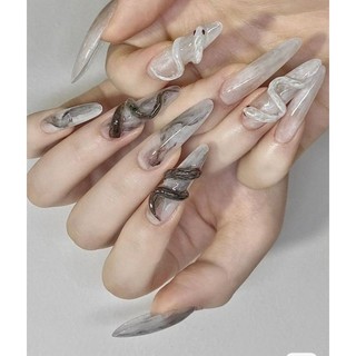 Móng giả-Nailbox móng up thiết kế rắn đen trắng