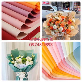 Tập 20 tờ giấy 1 mặt TRƠN ,bóng mờ gói hoa, giấy gói hoa tươi sang chảnh
