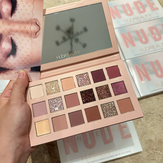(Bill Us) Bảng phấn mắt Huda Beauty The New Nude Eyeshadow Palette 18 ô siêu mềm mịn, bám