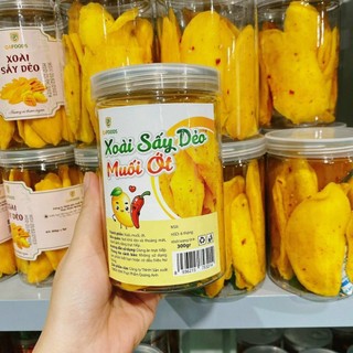 Xoài sấy dẻo muối ớt ăn vặt tiện lợi hũ 300g
