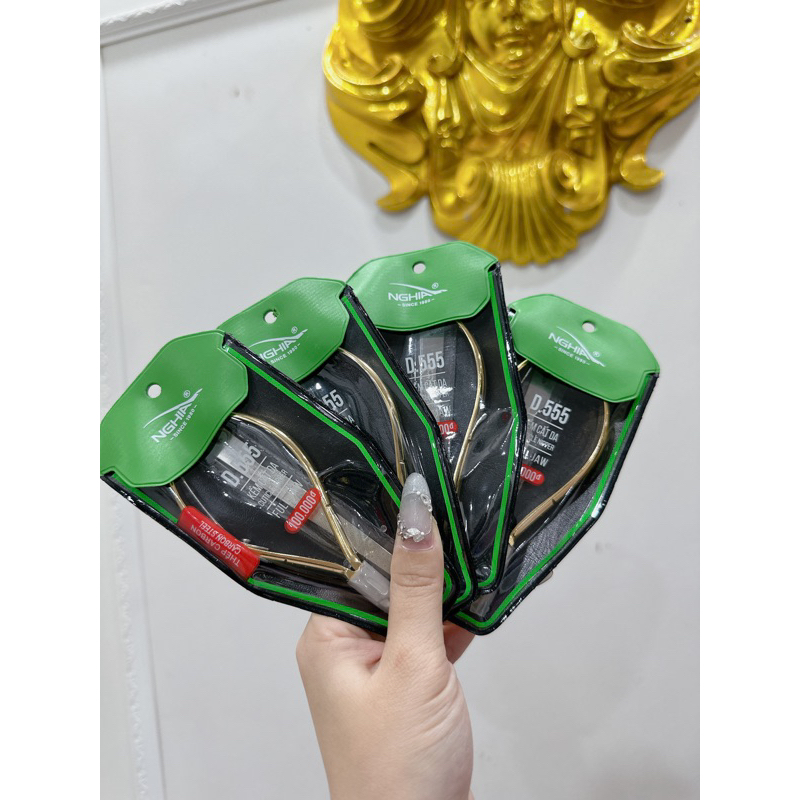 kìm nghĩa d555