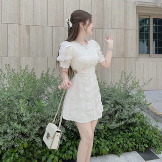Đầm xốp nổi khoét eo xinh