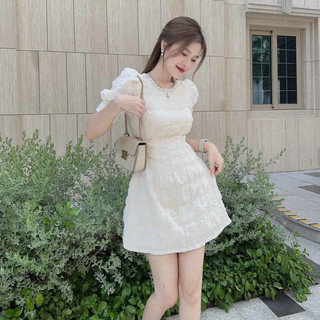 Đầm xốp nổi khoét eo xinh
