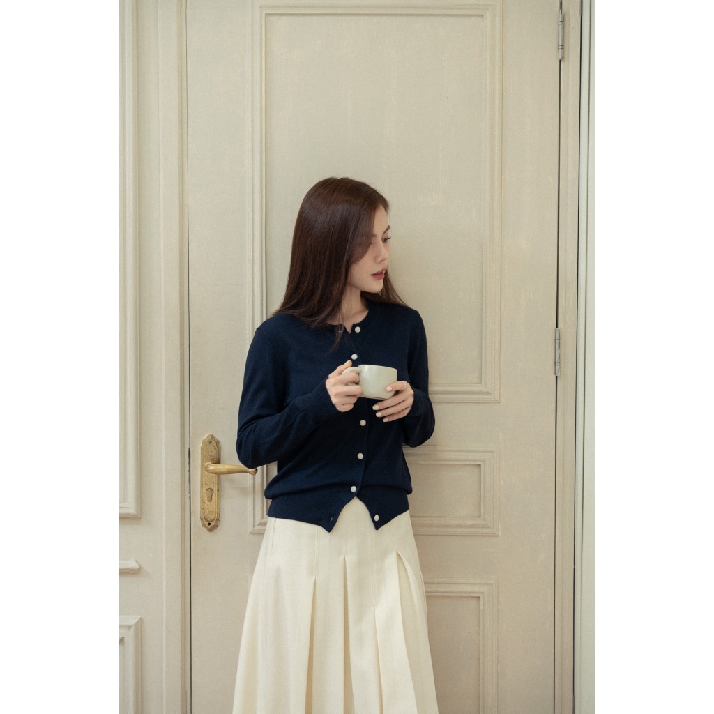 Cardigan Len Wool Cúc Bọc