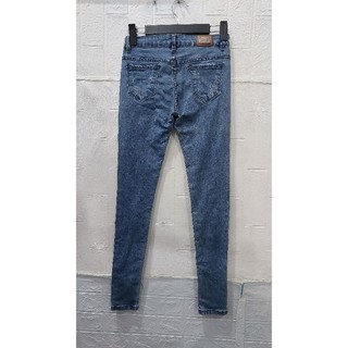 Quần jean nam eo 64cm, dài 91 và eo 62-64cm, dài 87cm.