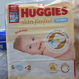 Tã dán huggies skin perfect nb70+6.s80+2, m76+3