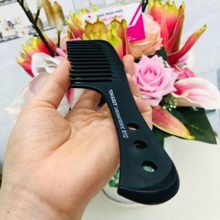 Lược nhựa thưa chải tóc rối (Giao màu ngẫu nhiên)