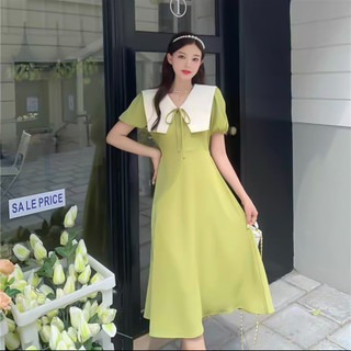 Đầm tiểu thư dáng dài phối cổ trắng thắt nơ đen xanh bơ