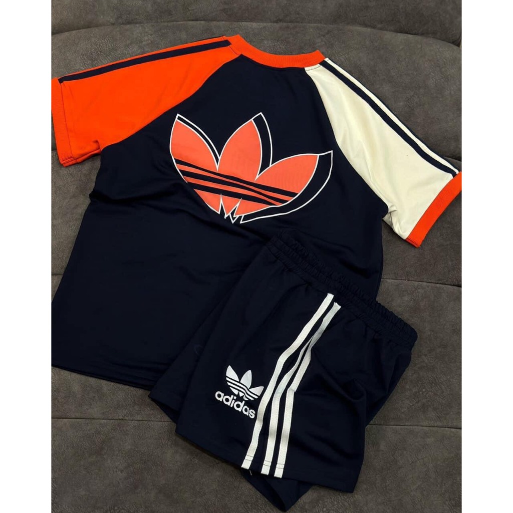 Bộ Cotton Adidas Phối 3 Màu Tay Áo Logo Thêu Dáng Unisex Chất Cotton Cao Cấp Phong Cách Trẻ Trung Năng Động Hot Trend