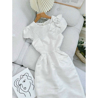 ĐẦM MIDI NƠ VAI