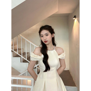 ĐẦM MIDI CỔ YẾM TRỄ VAI