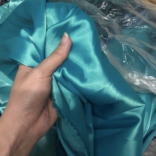Vải phi bóng giá 1mx khổ 1,5m xanh