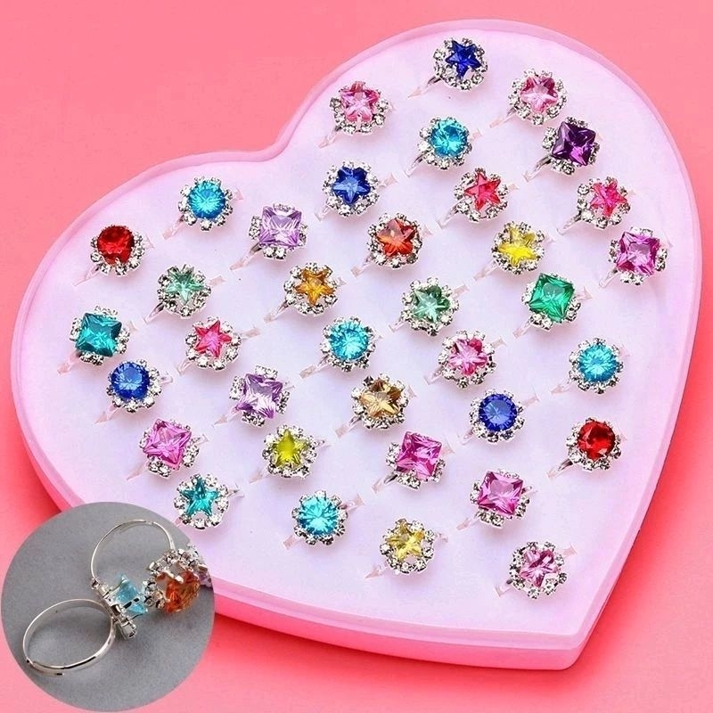 Sỉ hộp 36 nhẫn kim cương,hoa cho bé