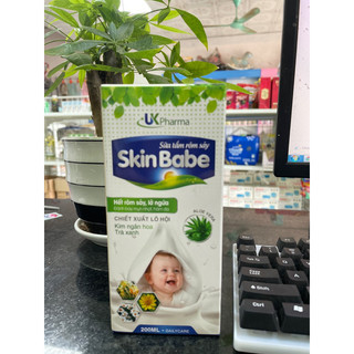 Sữa tắm rôm sảy skin babe